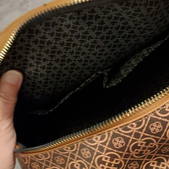 Daisy Fuentes backpack purse - Picture 6 of 8